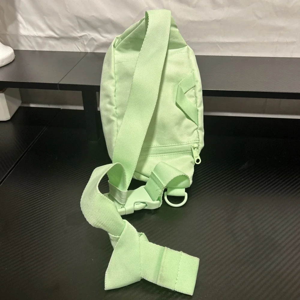 ADIDAS ORIGINALS For All Waist‎ Pack Mint Volt Green 10.5